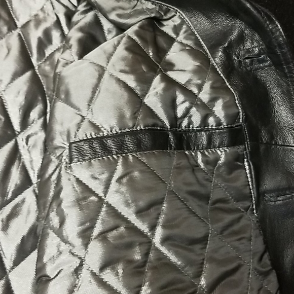 Men's Leather Jacket - Picture 11 of 11